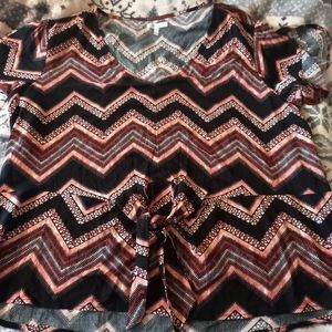 Maurices sixe 2x Shirt
